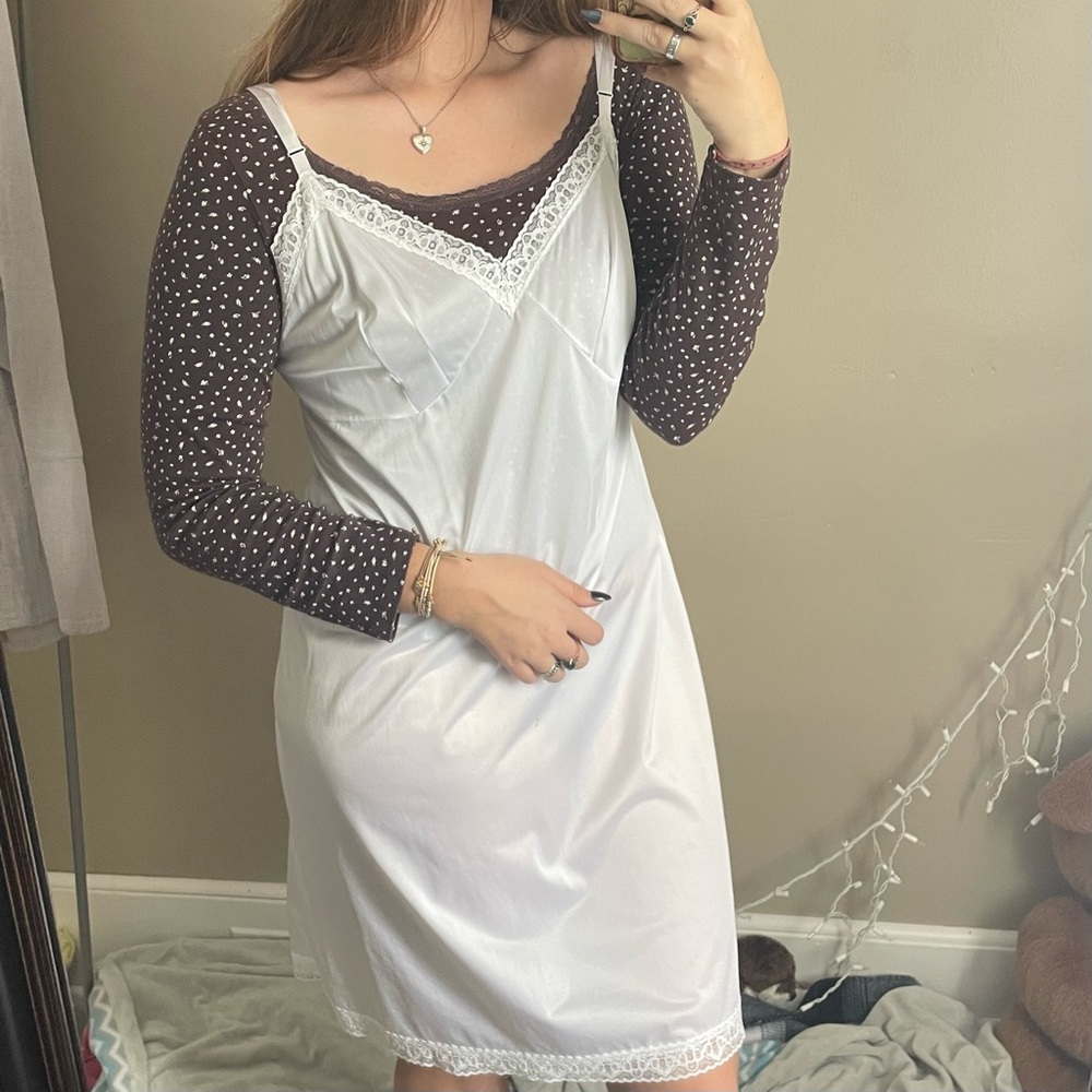 90s Vintage & Lacey White Women's Slip Dress